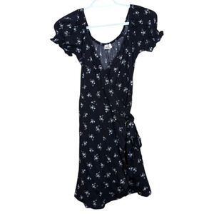 NWT Hollister Co. Navy Floral Print Flowy Cap Sleeve Wrap Mini Dress Women XS